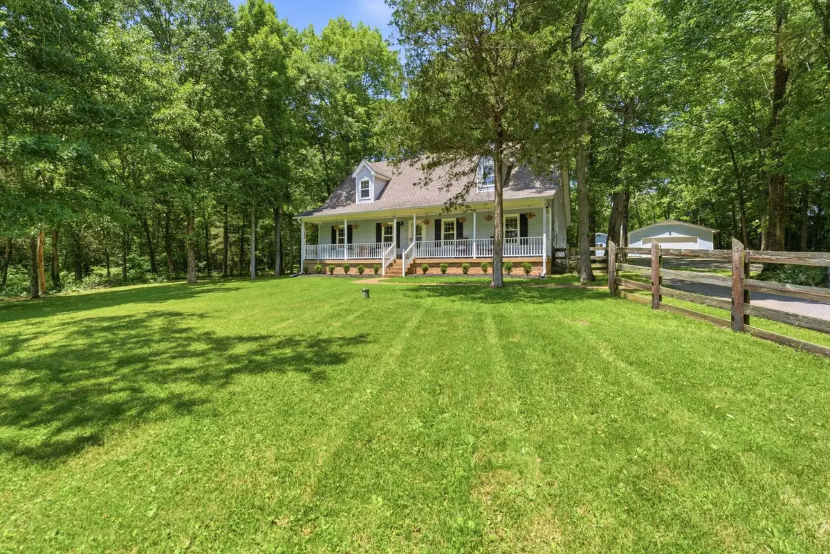 4860 Pyles Rd, Chapel Hill, TN 37034 - #1