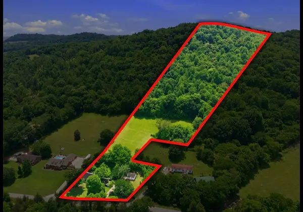 17 Dog Branch Rd S, Pleasant Shade, TN 37145