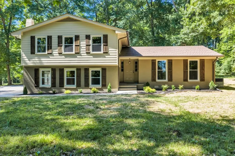 460 Hickory Hill Rd, Shelbyville, TN 37160 - #2