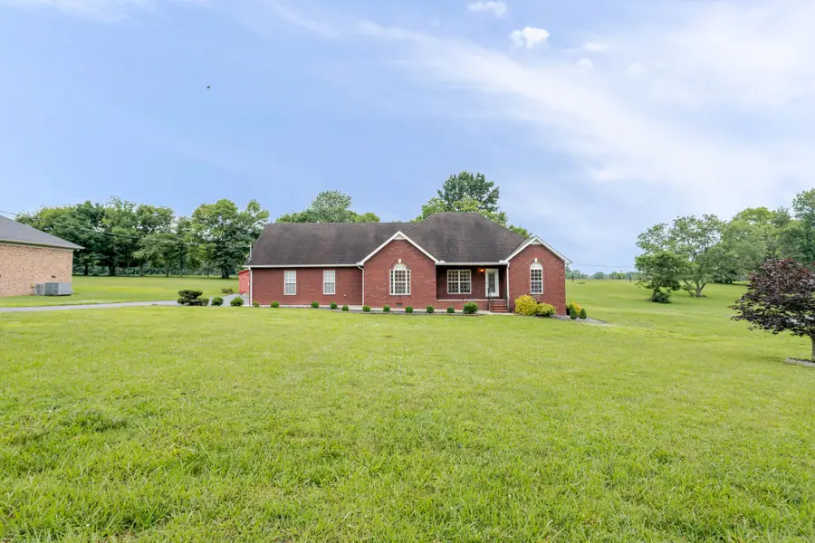 104 Redbud Dr, Shelbyville, TN 37160 - #3