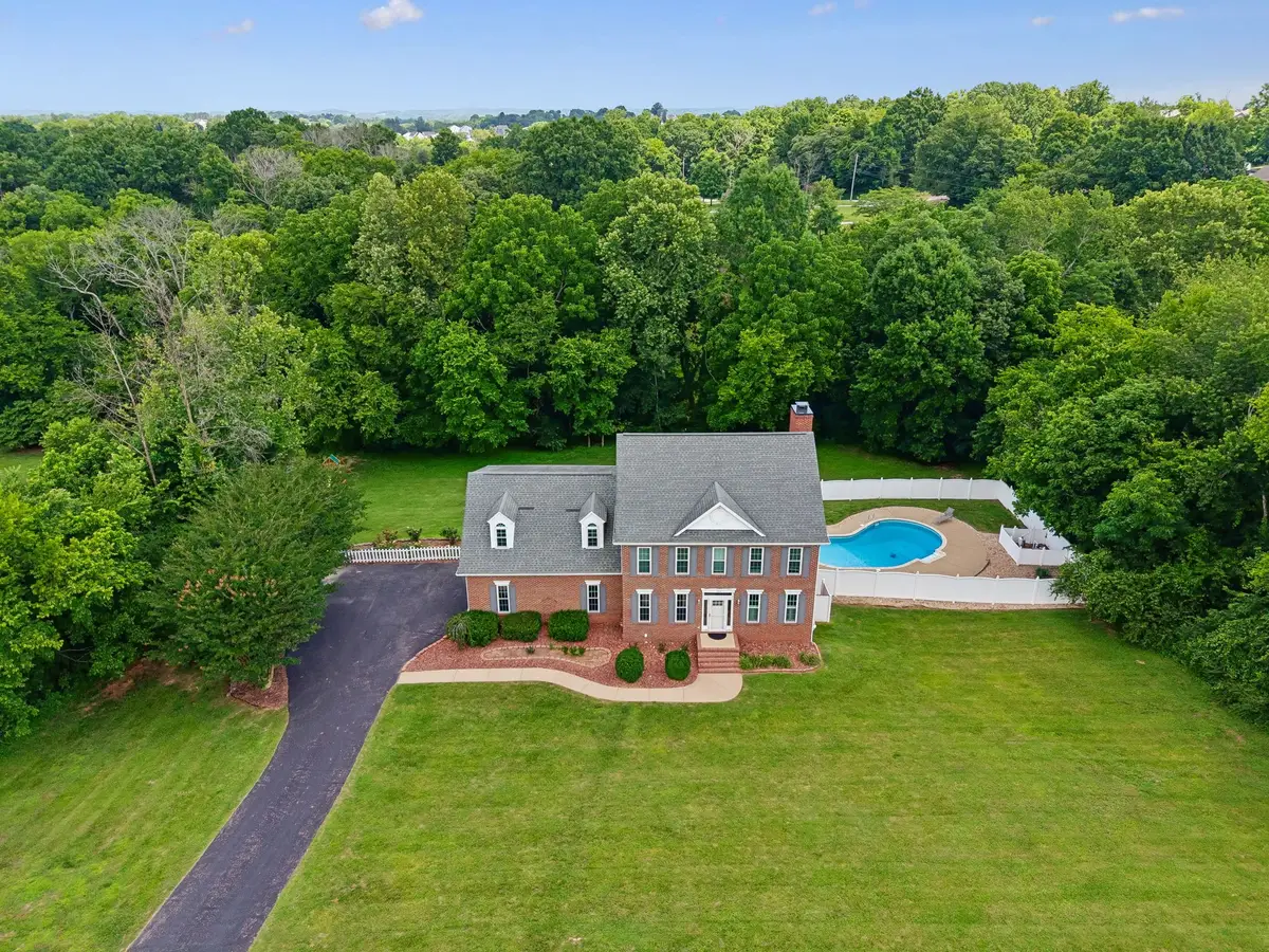 1404 Brook Dr, Columbia, TN 38401 - #1
