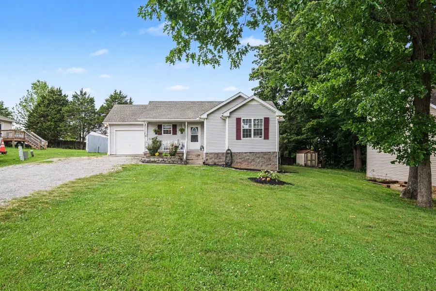 105 Brookside Pt, Springfield, TN 37172 - #2