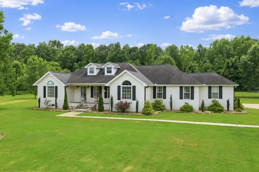 159 Channing Cv, Lexington, TN 38351 - #3