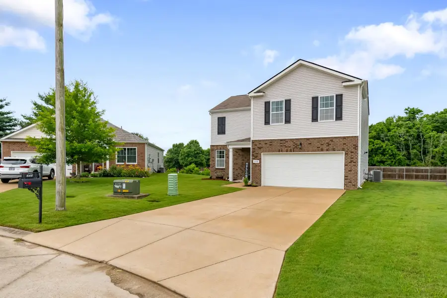 648 Prominence Rd, Columbia, TN 38401 - #2