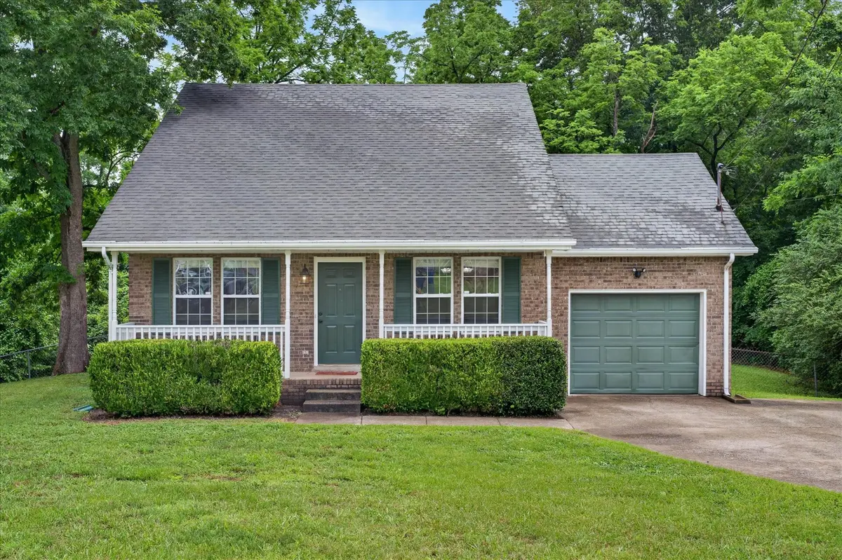 377 Brook Mead Dr, Clarksville, TN 37042 - #1