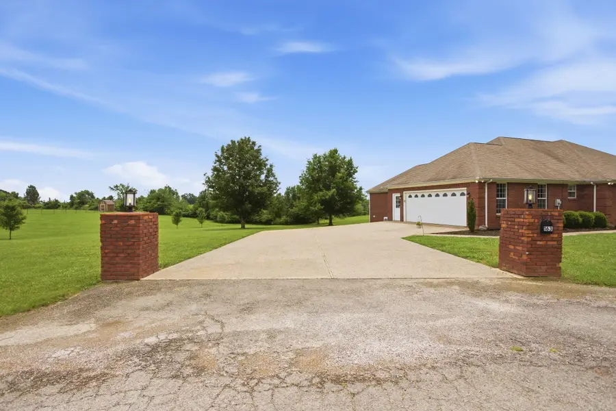 163 Tabor Pl, Hohenwald, TN 38462 - #3