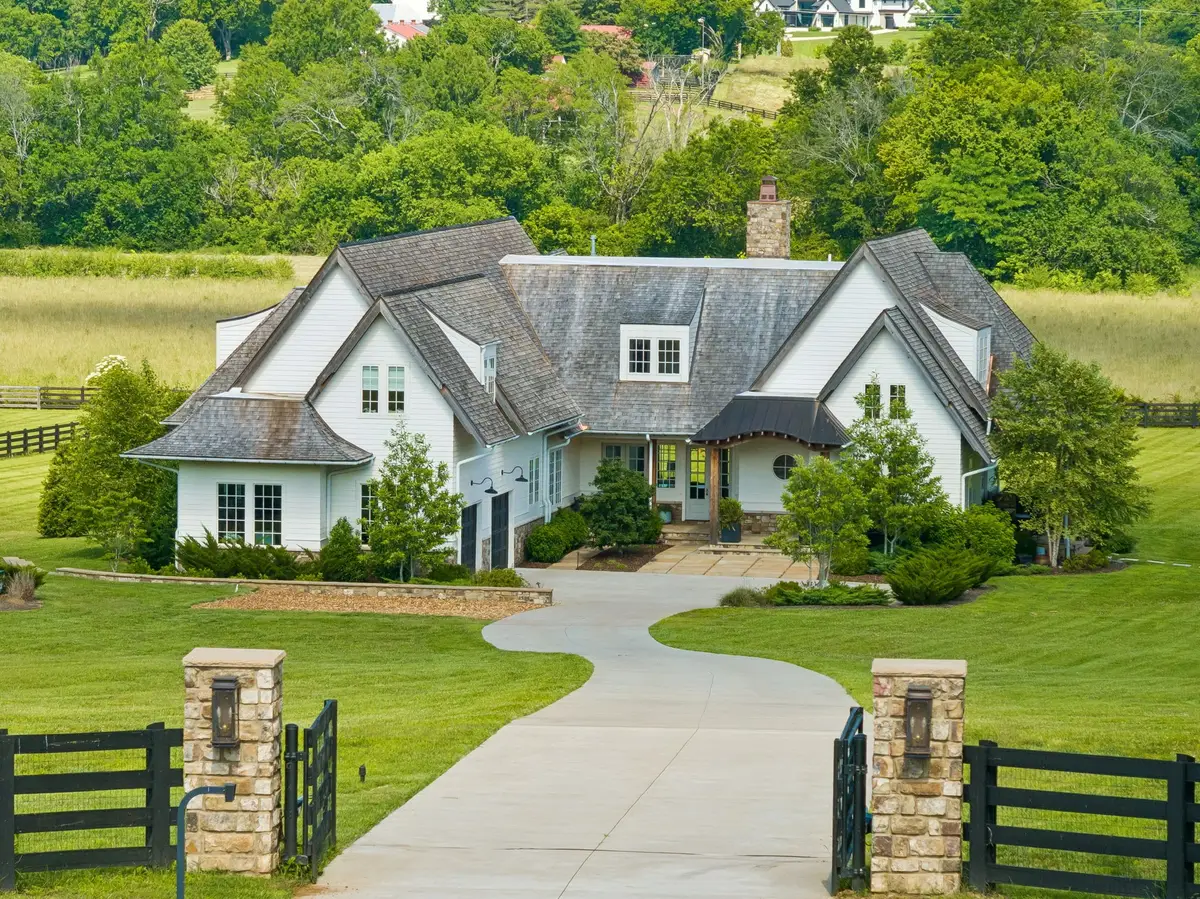 3580 Gray Ln, Thompsons Station, TN 37179 - #1