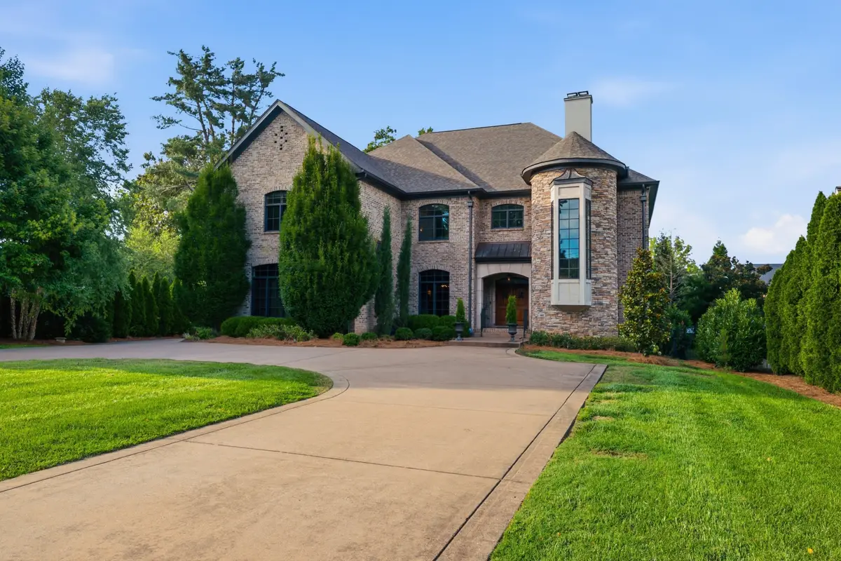 116 Brookfield Ave, Nashville, TN 37205 - #1