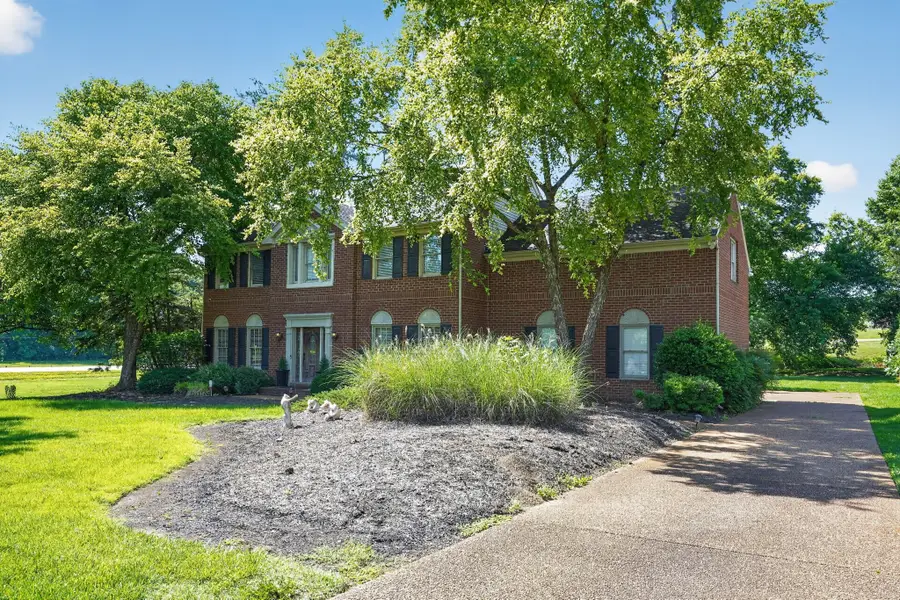 6418 Waterford Dr, Brentwood, TN 37027 - #2