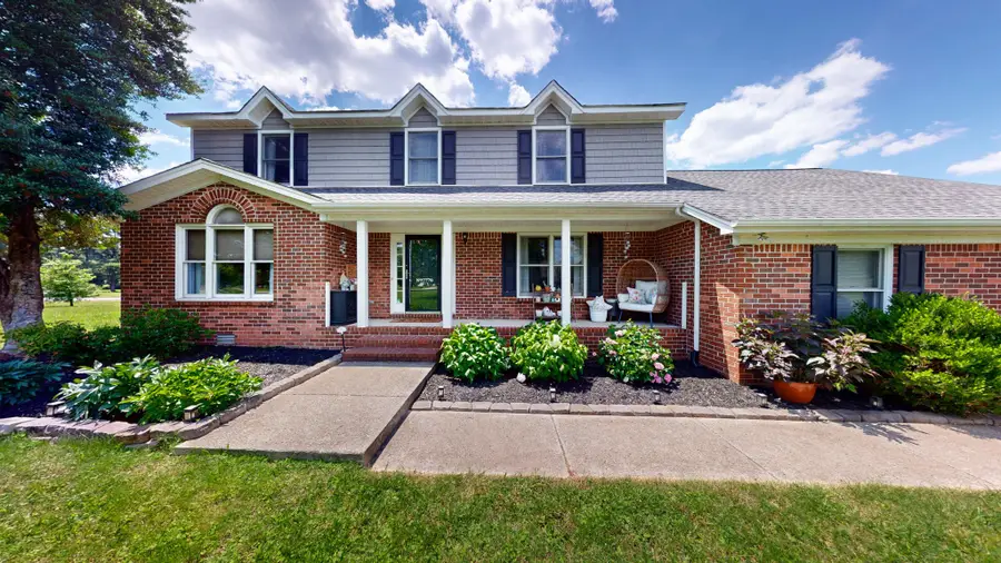 7770 Bridlewood Dr, Christiana, TN 37037 - #2