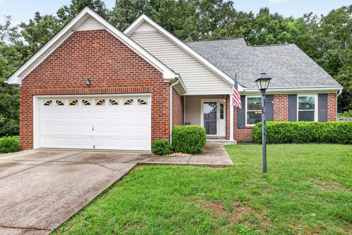 7300 Hidden Lake Cir, Fairview, TN 37062 - #1