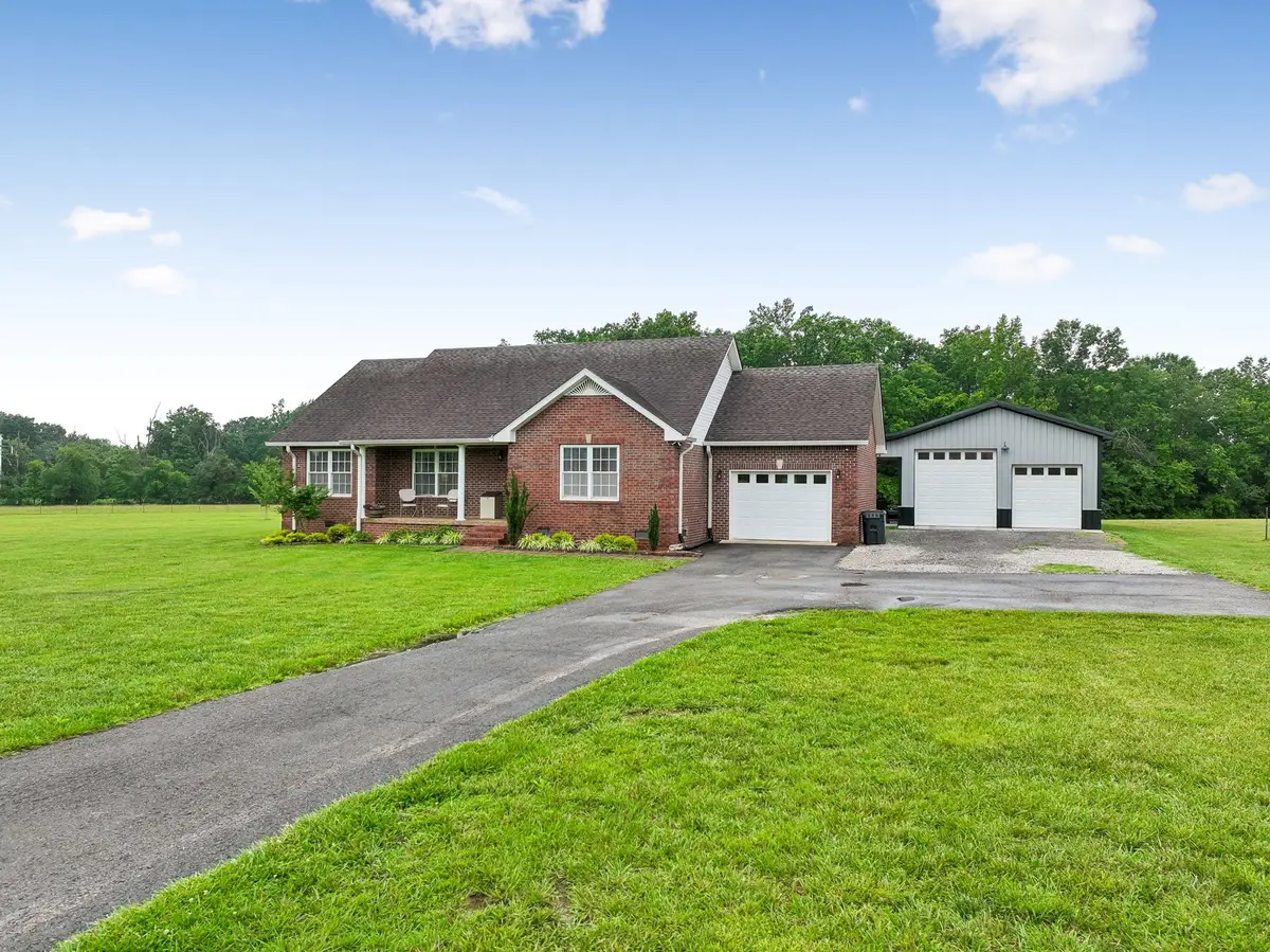 1363 Mount Vernon Rd, Bethpage, TN 37022 - #1
