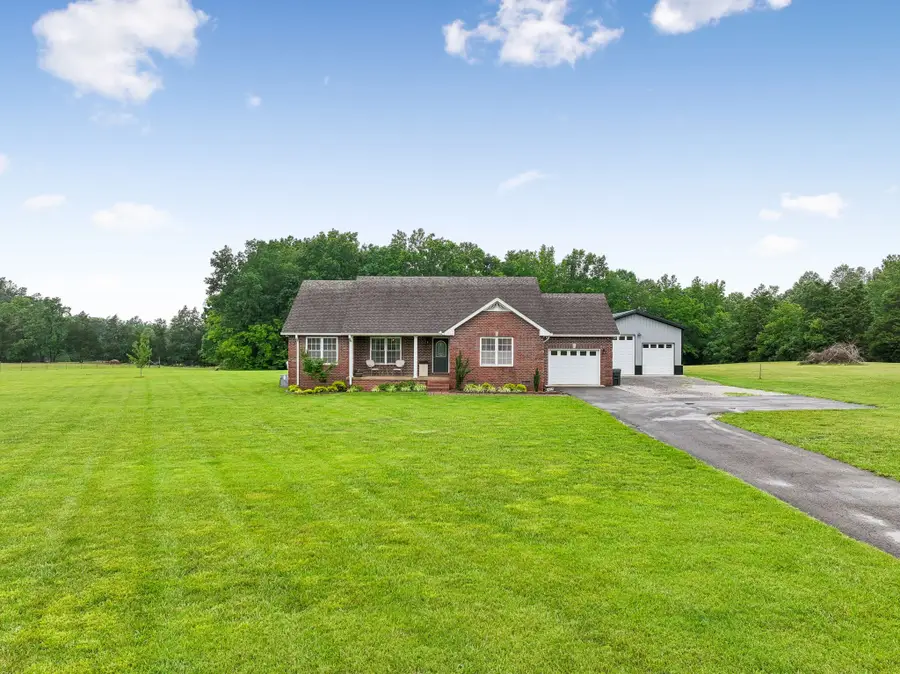 1363 Mount Vernon Rd, Bethpage, TN 37022 - #2