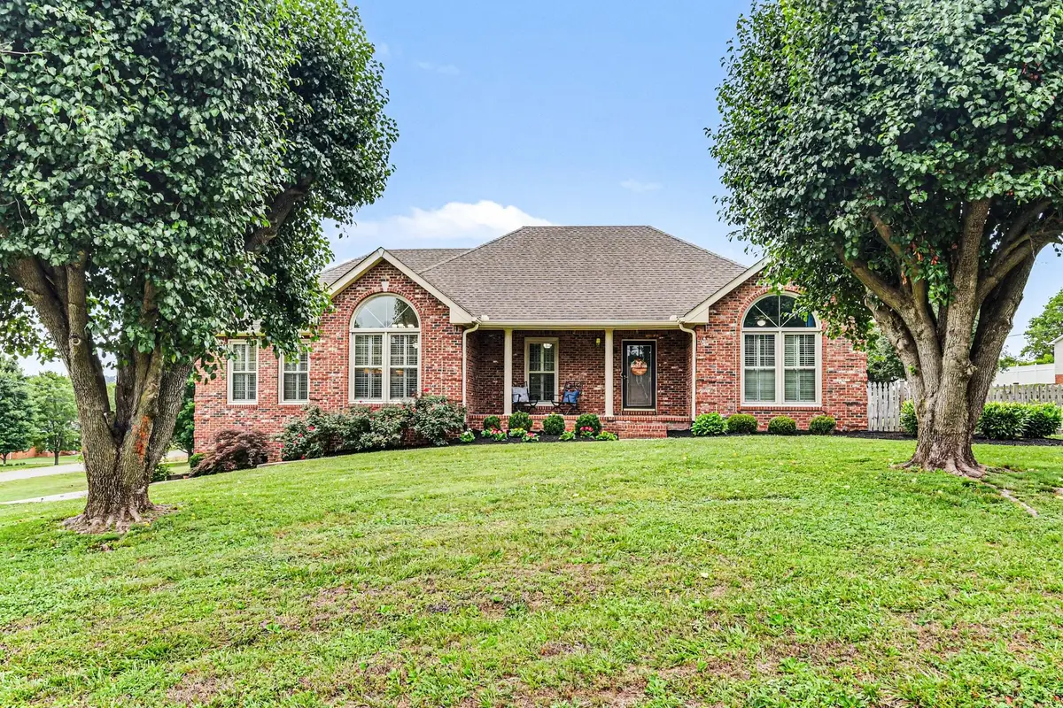 100 Macintosh Dr, Springfield, TN 37172 - #1