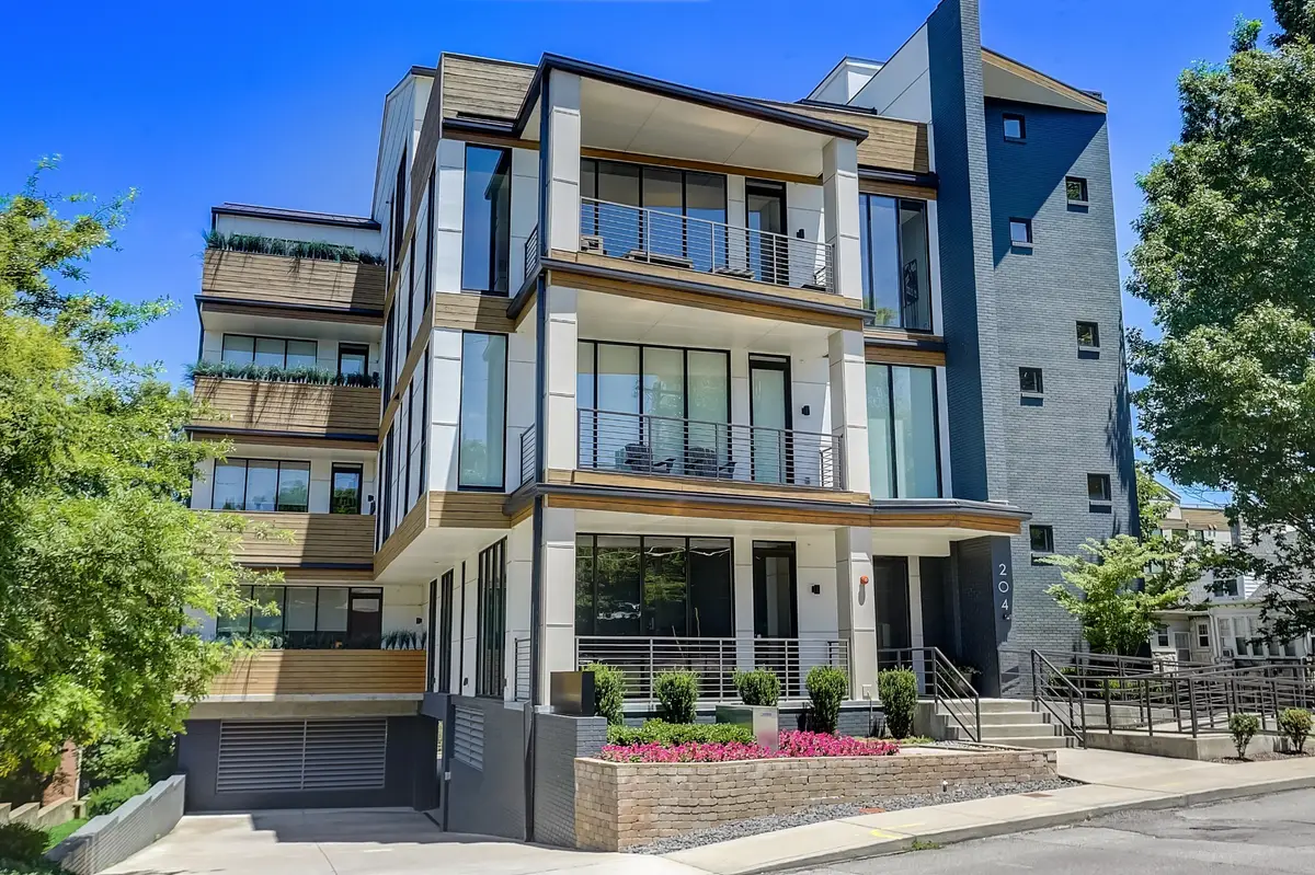 204 Acklen Park Dr #101, Nashville, TN 37203 - #1