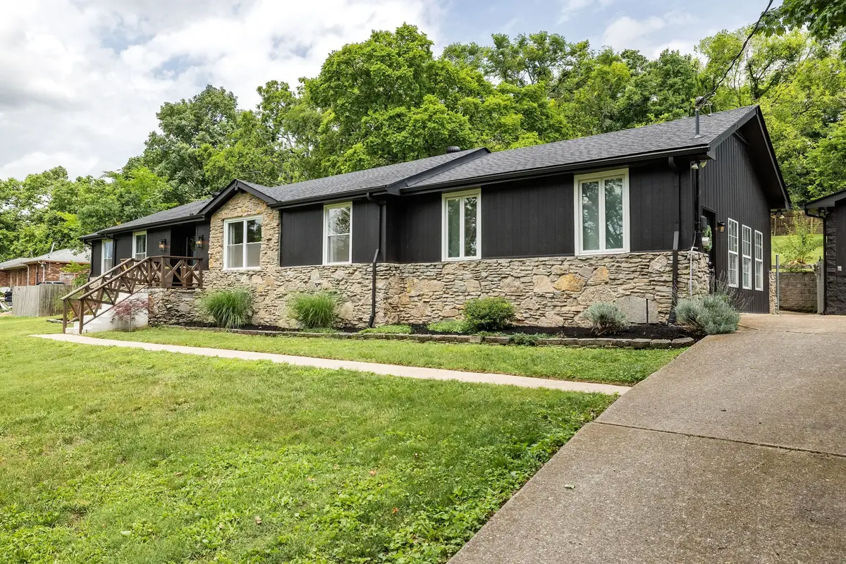 430 Kemper Dr N, Madison, TN 37115 - #1
