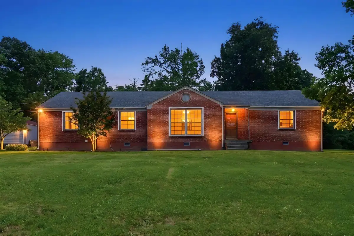 220 Linda Ln, Madison, TN 37115 - #1