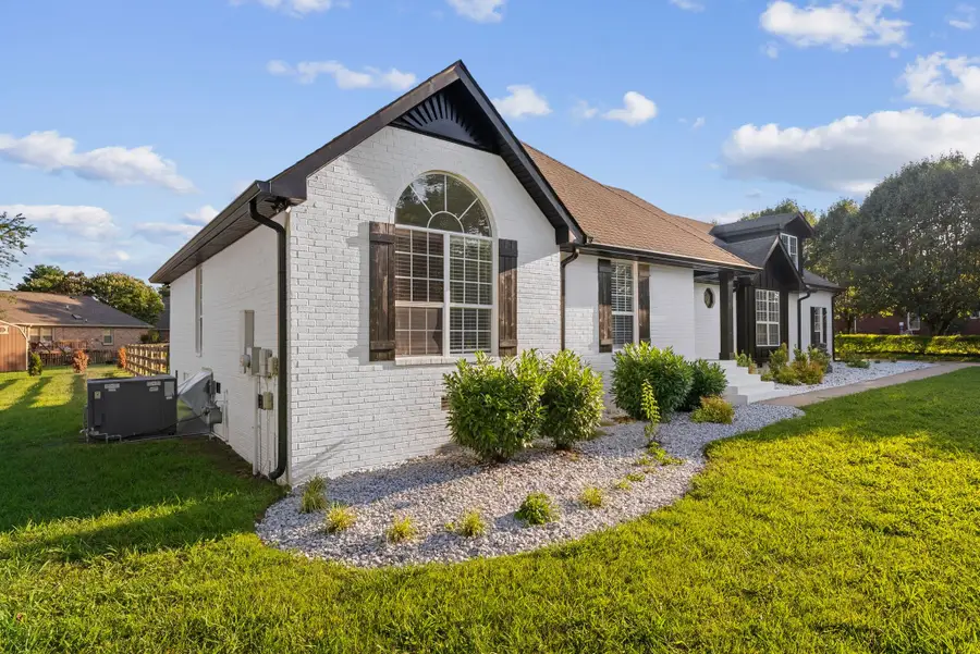 2891 Sulphur Springs Rd, Murfreesboro, TN 37129 - #2