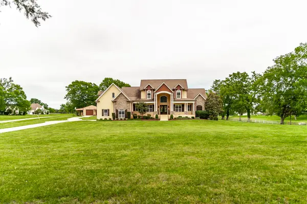 835 Douglas Bend Rd, Gallatin, TN 37066