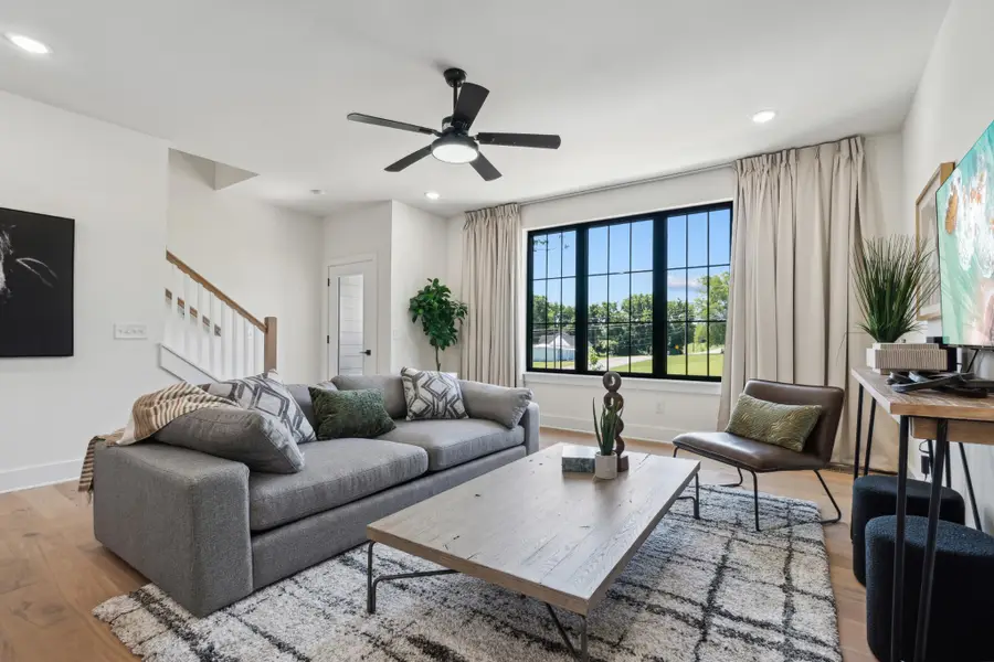 340 Sophia Rain Dr, Nashville, TN 37218 - #3