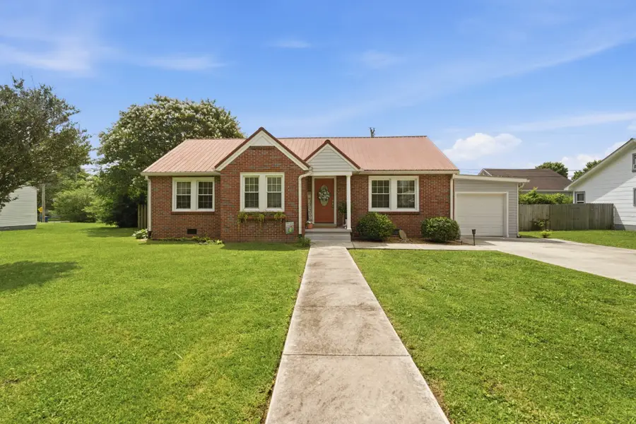 603 Johnson St, Manchester, TN 37355 - #2
