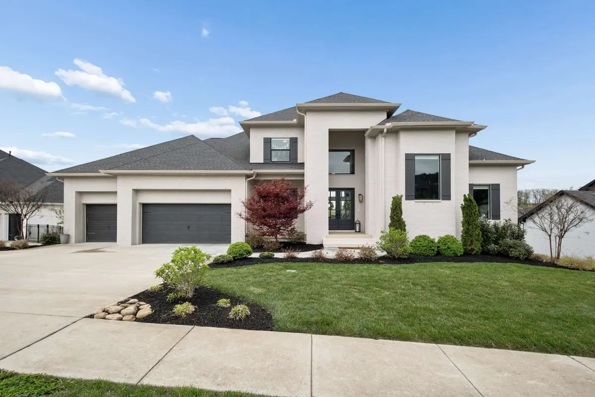 6105 Open Meadow Ln, Franklin, TN 37067 - #1