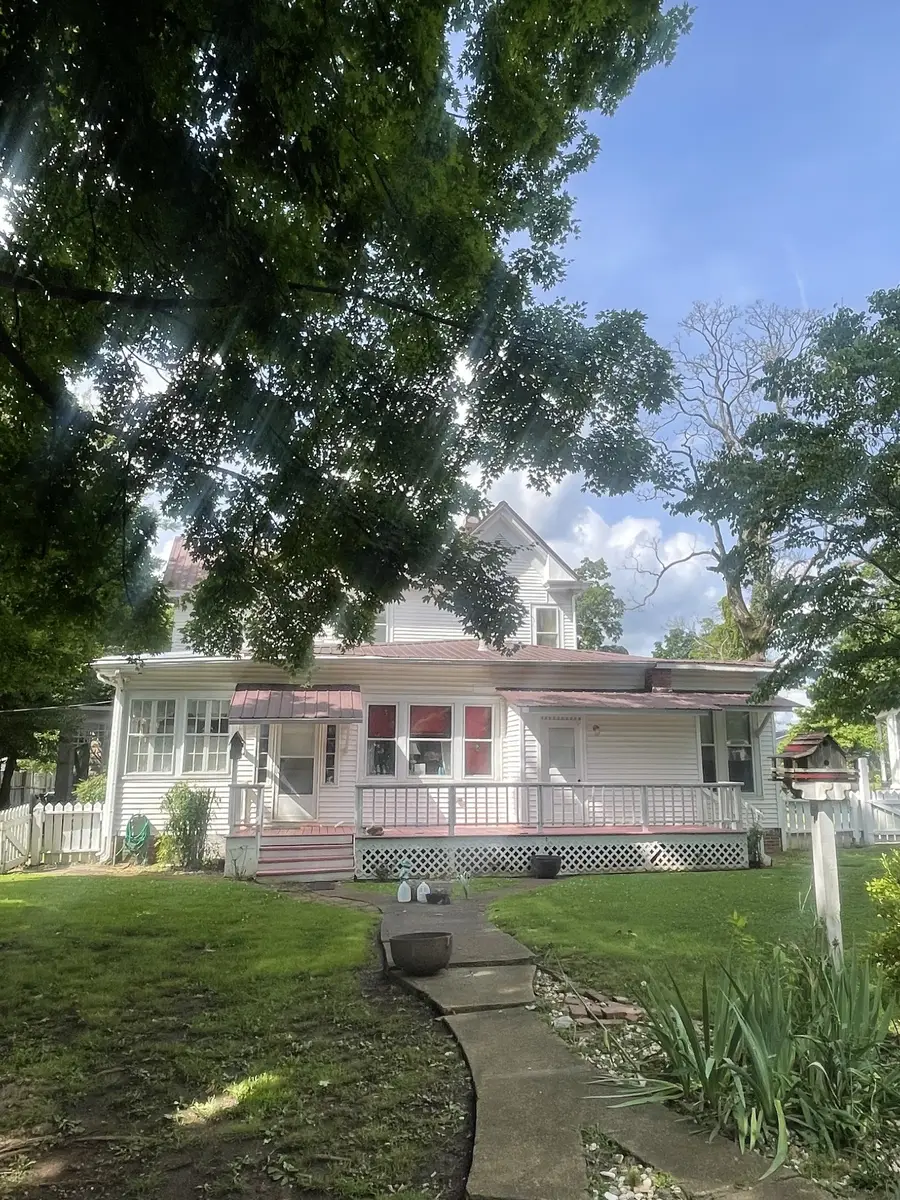 213 Pulaski St, Lawrenceburg, TN 38464 - #2