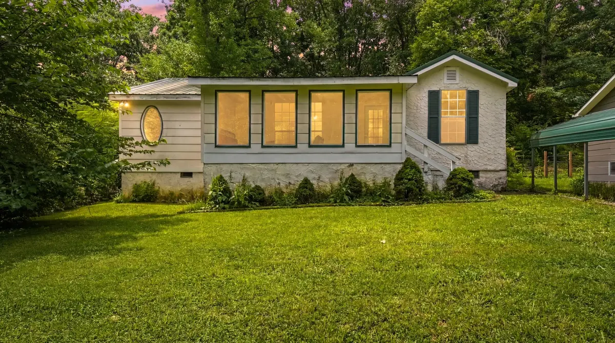 415 Hickory Street, Rossville, GA 30741 - #1