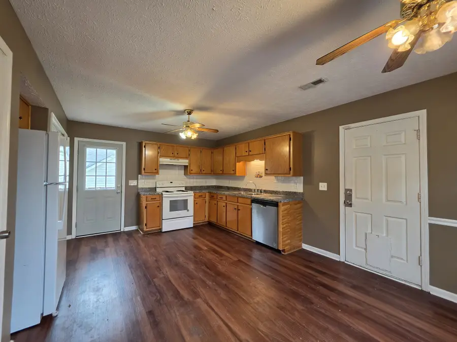 2000 Penmar Dr, La Vergne, TN 37086 - #3