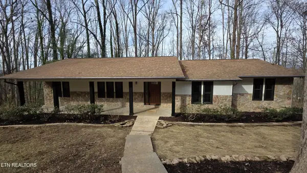 1135 W Outer Drive, Oak Ridge, TN 37830