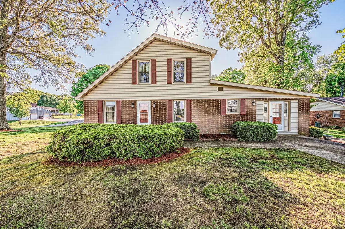 151 Baggett Ln, Greenville, KY 42345 - #1