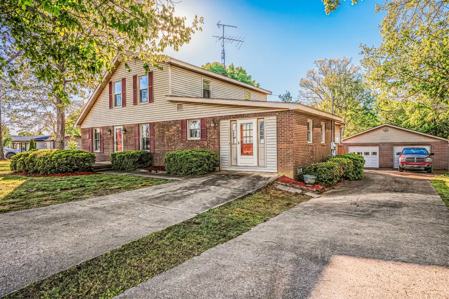 151 Baggett Ln, Greenville, KY 42345 - #2