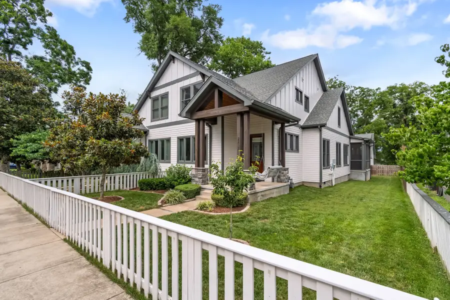 2212 Grantland Ave, Nashville, TN 37204 - #2