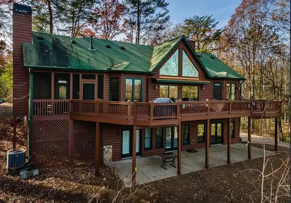 189 Trails End Rdg, Ellijay, GA 30540