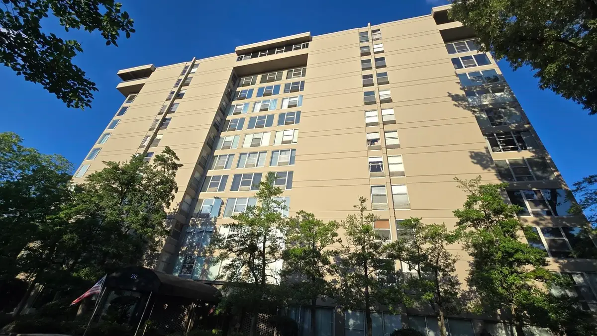 232 S Highland St #808, Memphis, TN 38111 - #1
