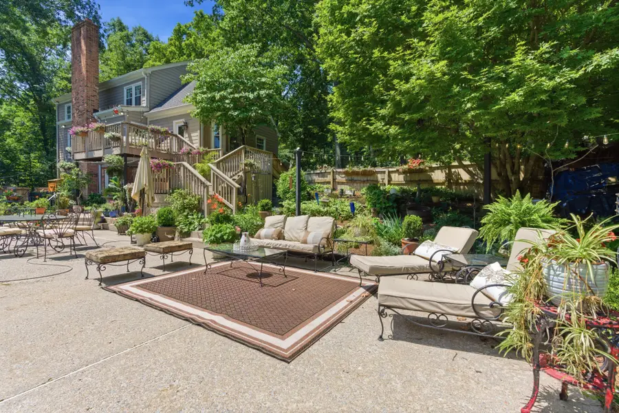 547 Lakeshore Dr, Old Hickory, TN 37138 - #3