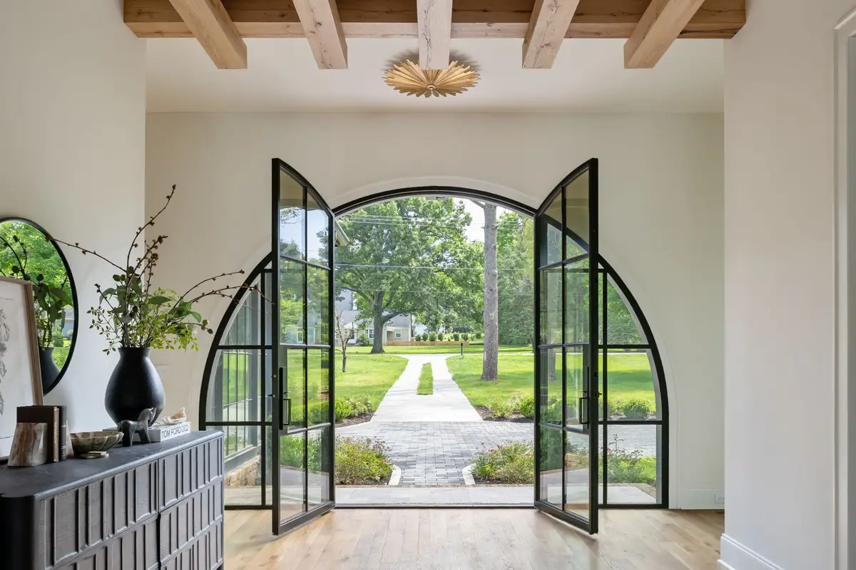 2805 Tyne Blvd, Nashville, TN 37215 - #1