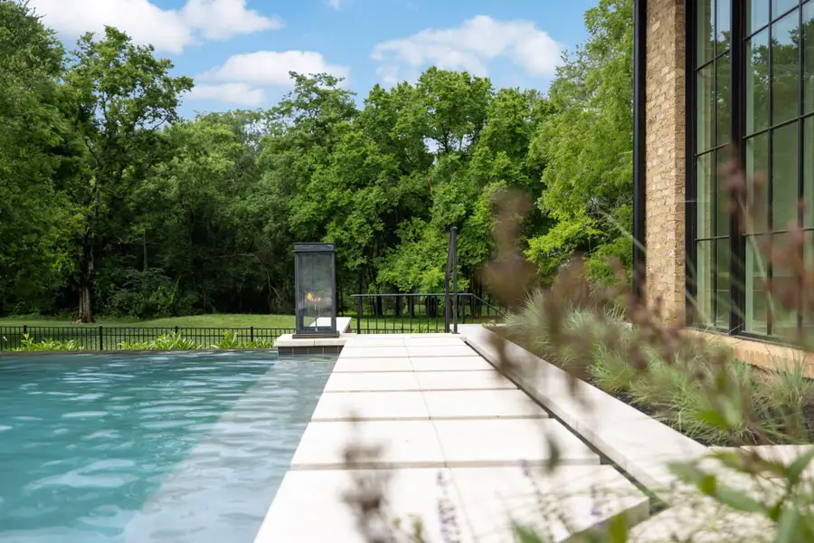 2805 Tyne Blvd, Nashville, TN 37215 - #3