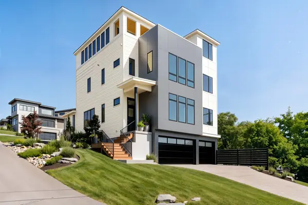 301 33rd Ave N, Nashville, TN 37209