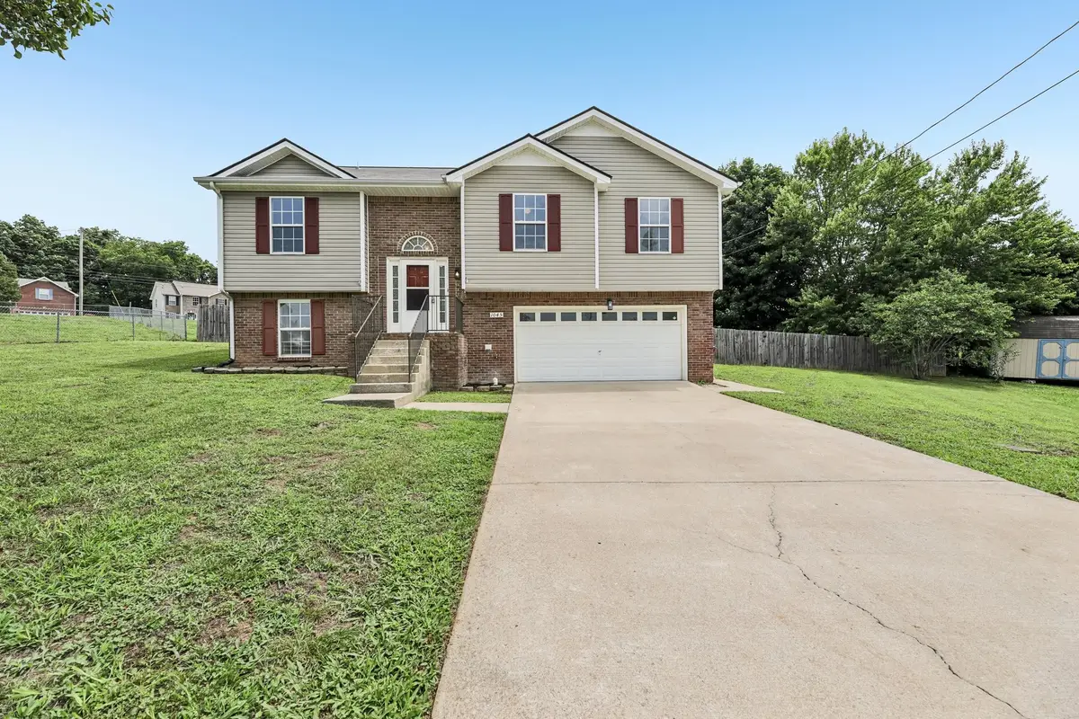 1045 Wisteria Ct, Clarksville, TN 37040 - #1