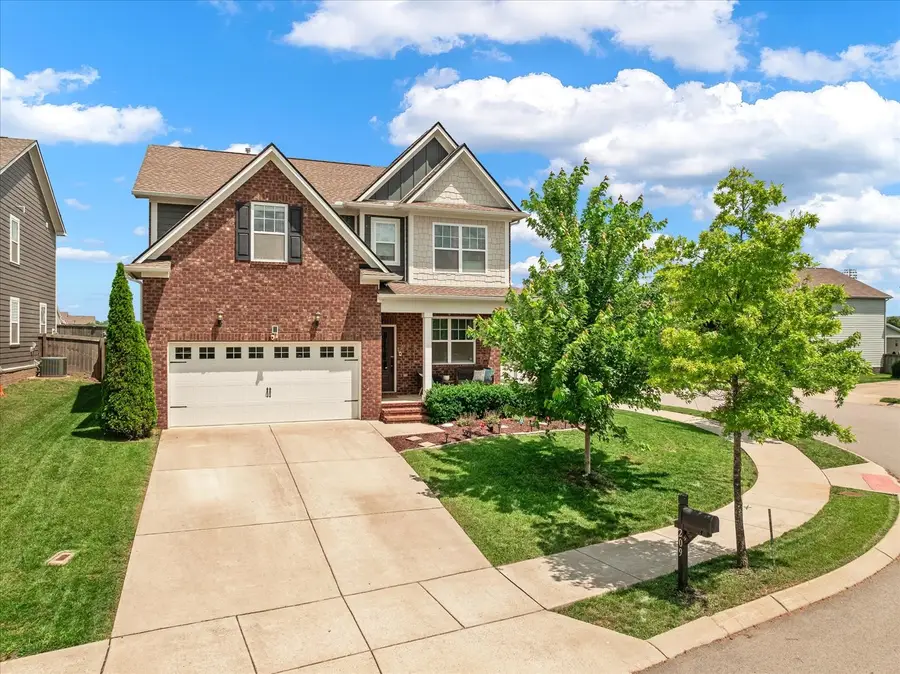 209 Sable Ln, Spring Hill, TN 37174 - #2