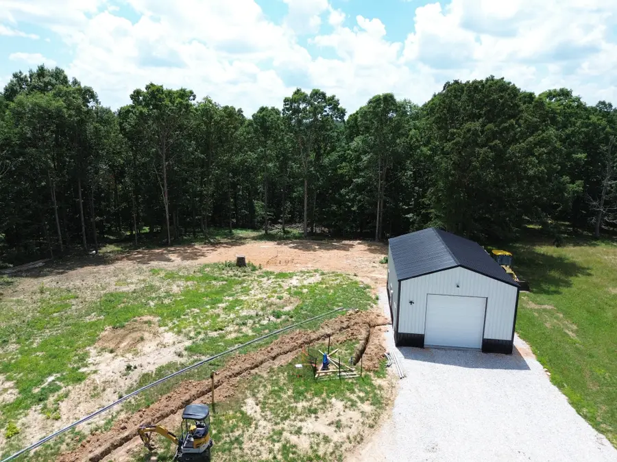 265 Vista Ct, Mc Ewen, TN 37101 - #2