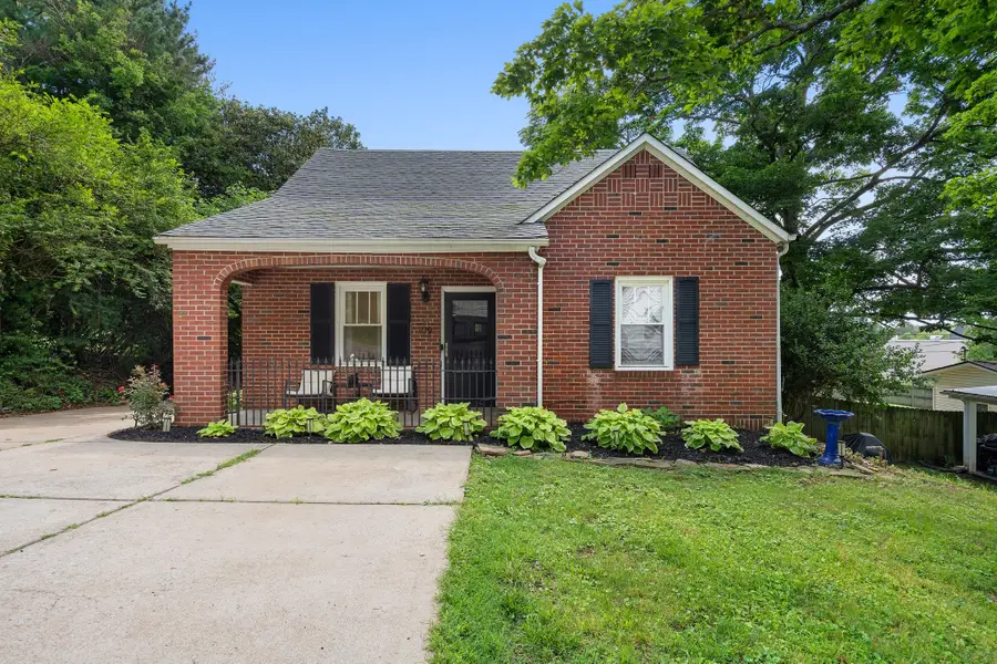 109 Rudolph Dr, Clarksville, TN 37040 - #2