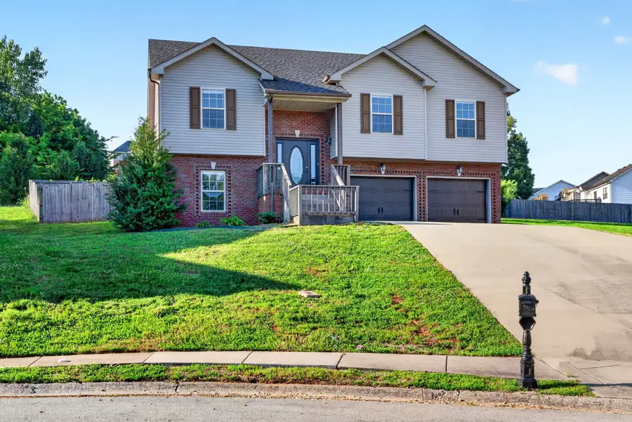 493 Comanche Ct, Clarksville, TN 37042 - #3