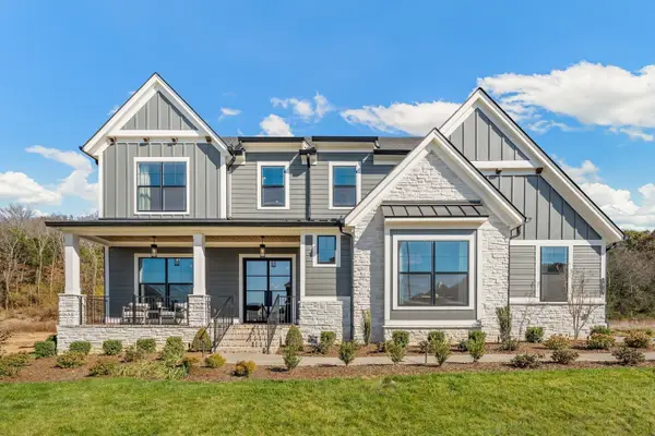 7283 Ruzek Ct, Fairview, TN 37062