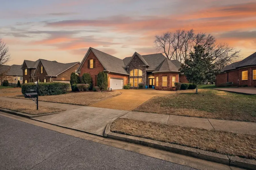 105 Sagamore Trce, Hendersonville, TN 37075 - #2