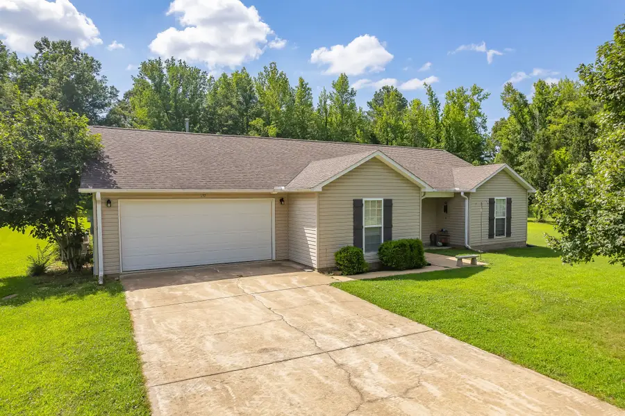 139 Buttonwood Dr, Lexington, TN 38351 - #3