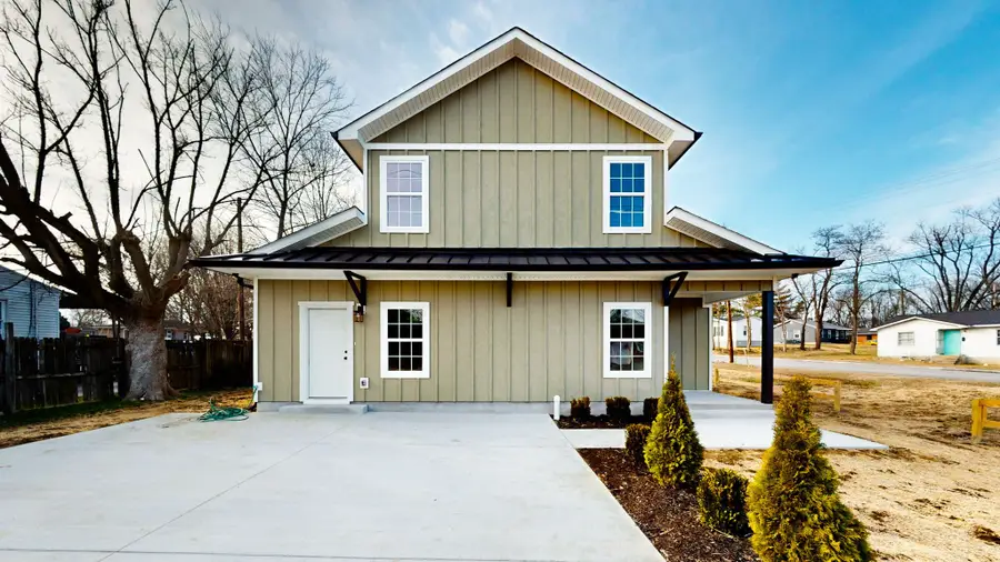613 Short Mt St, Smithville, TN 37166 - #2