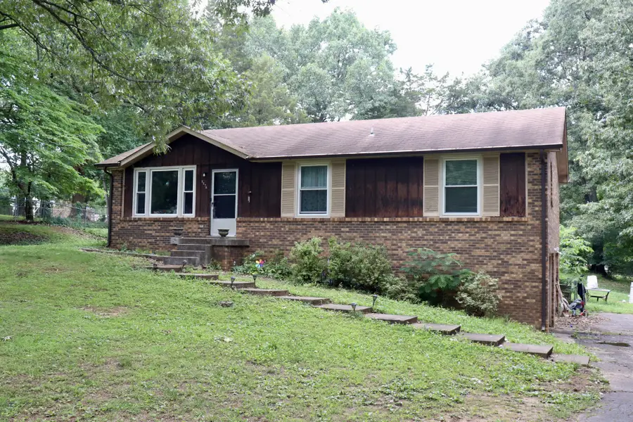 2274 Blakemore Dr, Clarksville, TN 37040 - #2