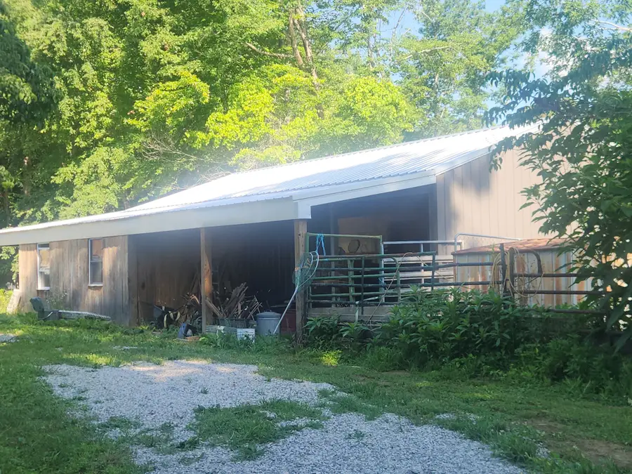 2888 Nashville Hwy, Lancing, TN 37770 - #3
